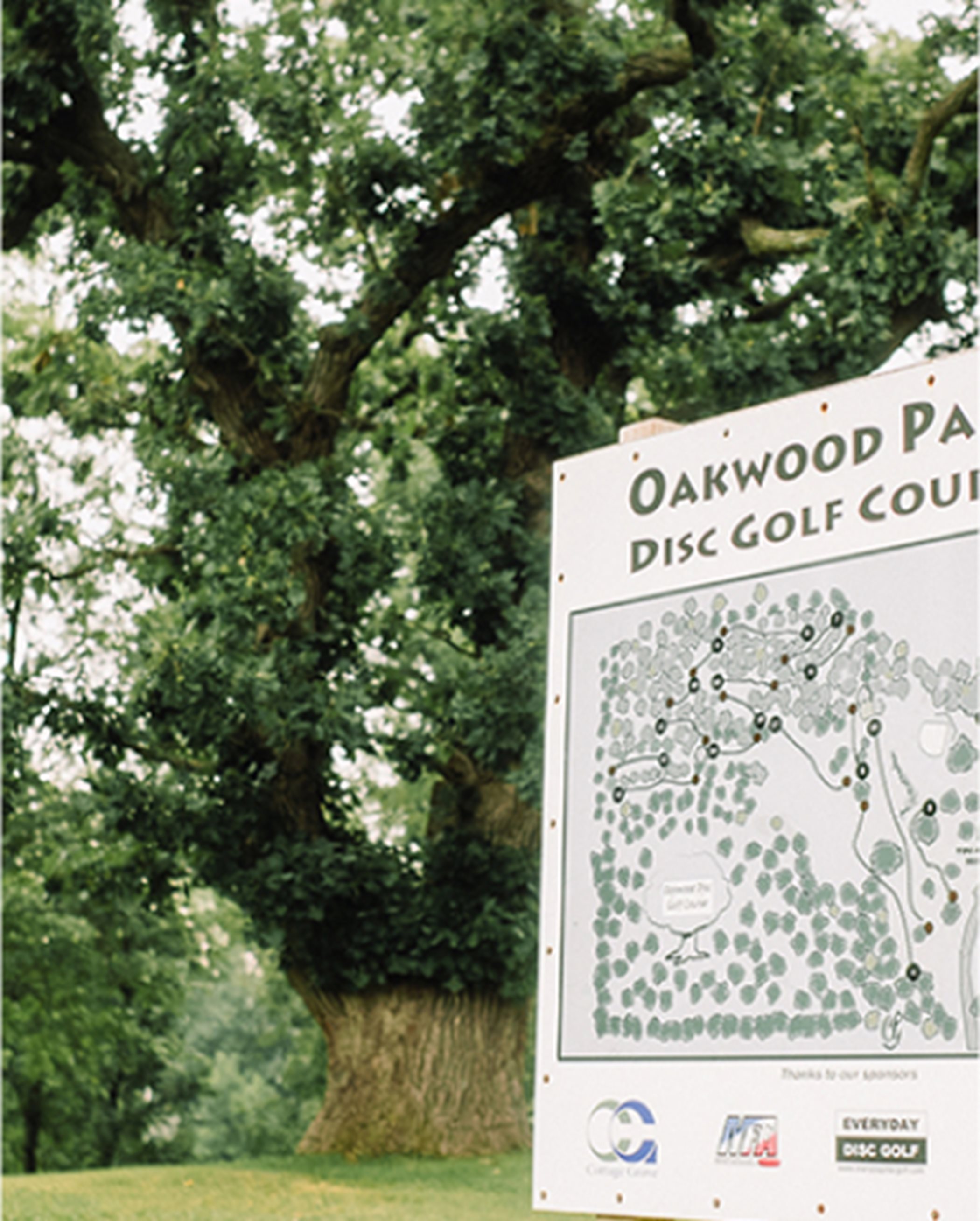 Oakwood Park Sign