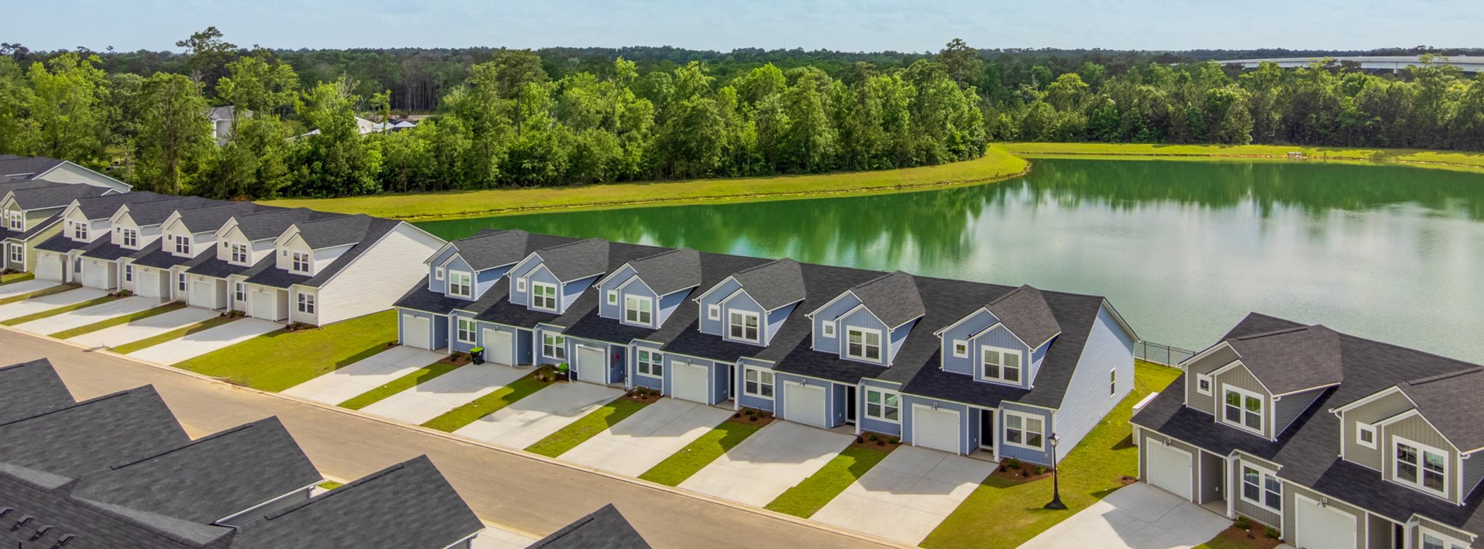 Coopers Bluff Townhomes
