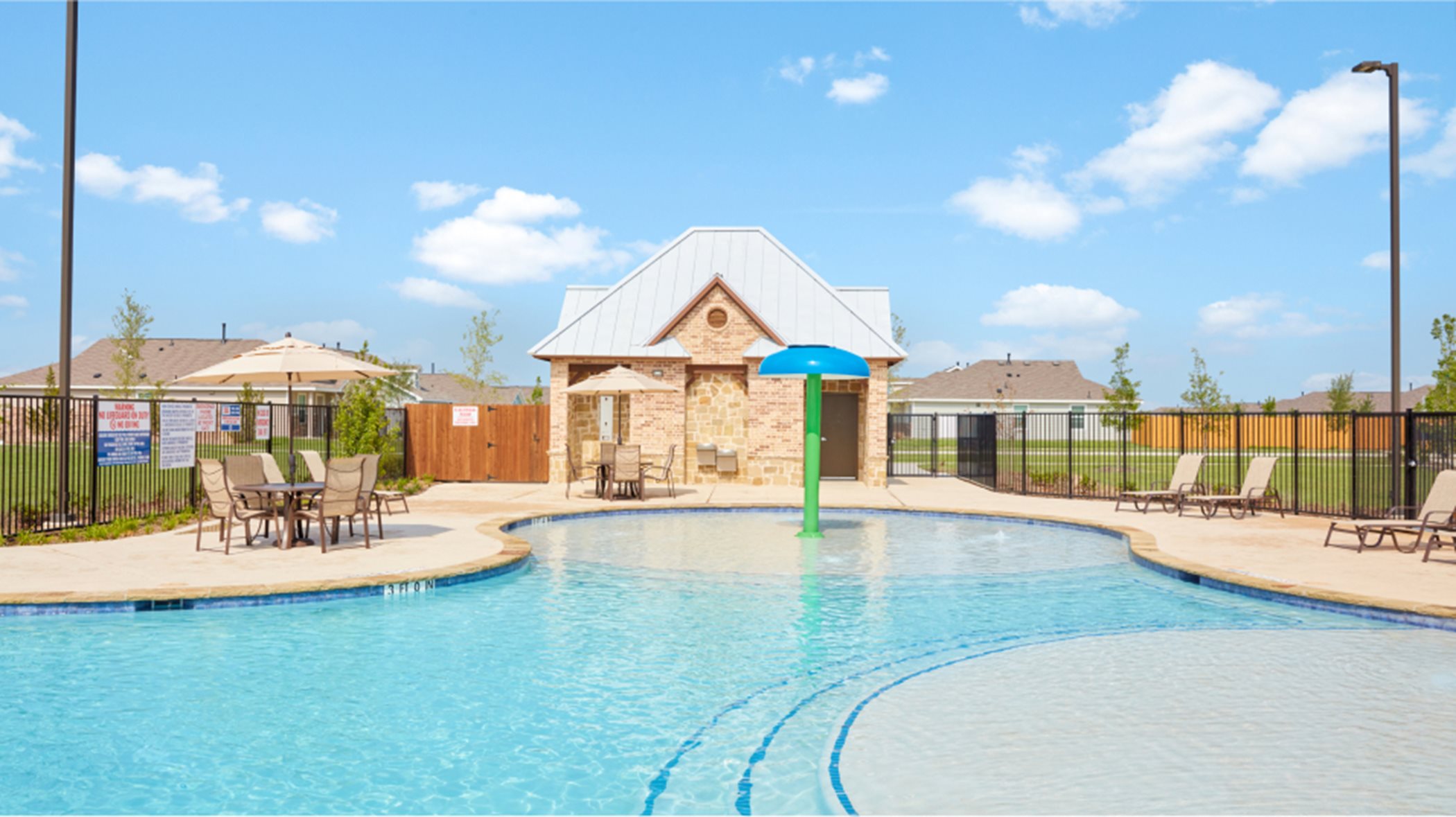 Northpointe Amenity Pool 2