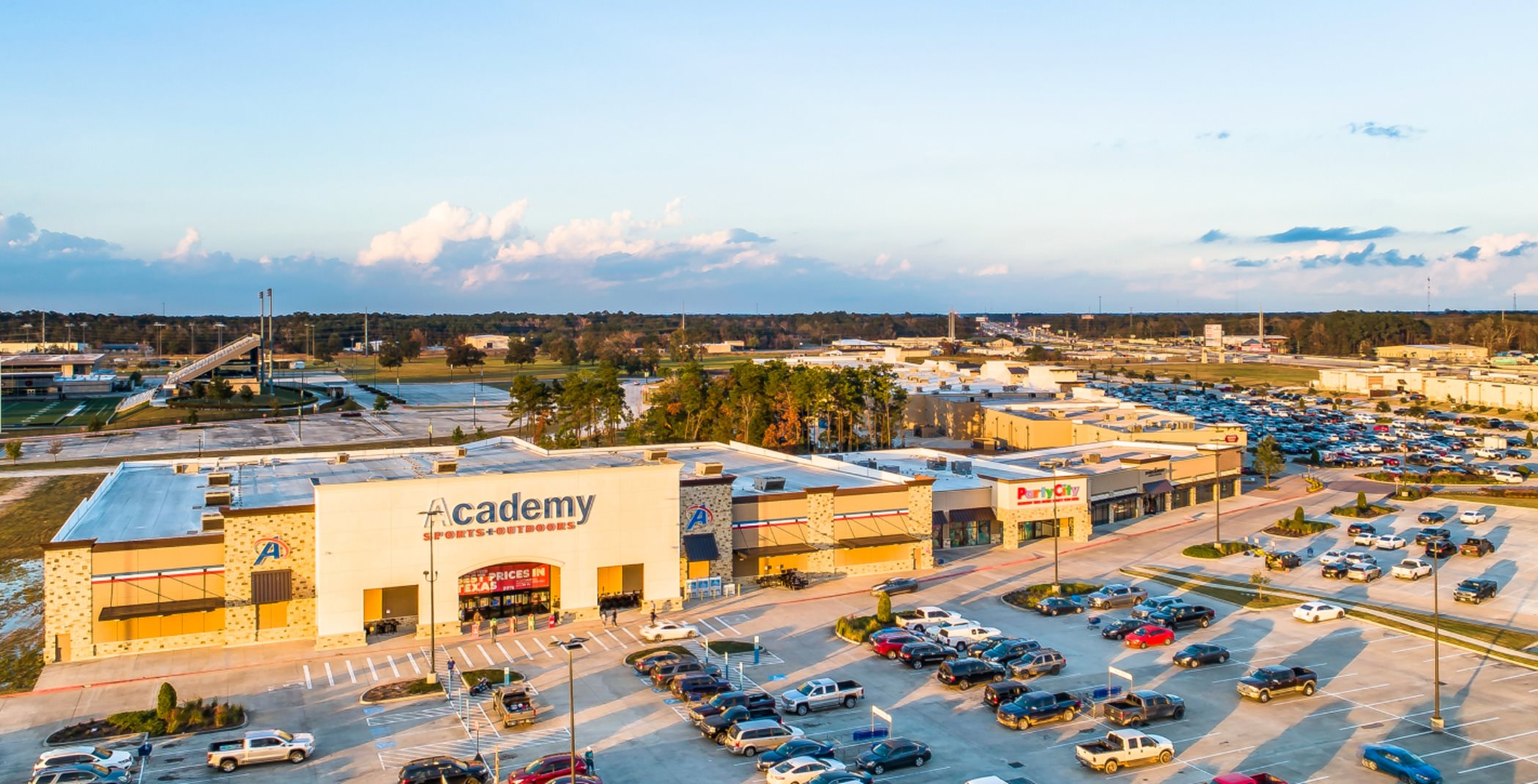 New Caney shopping centers