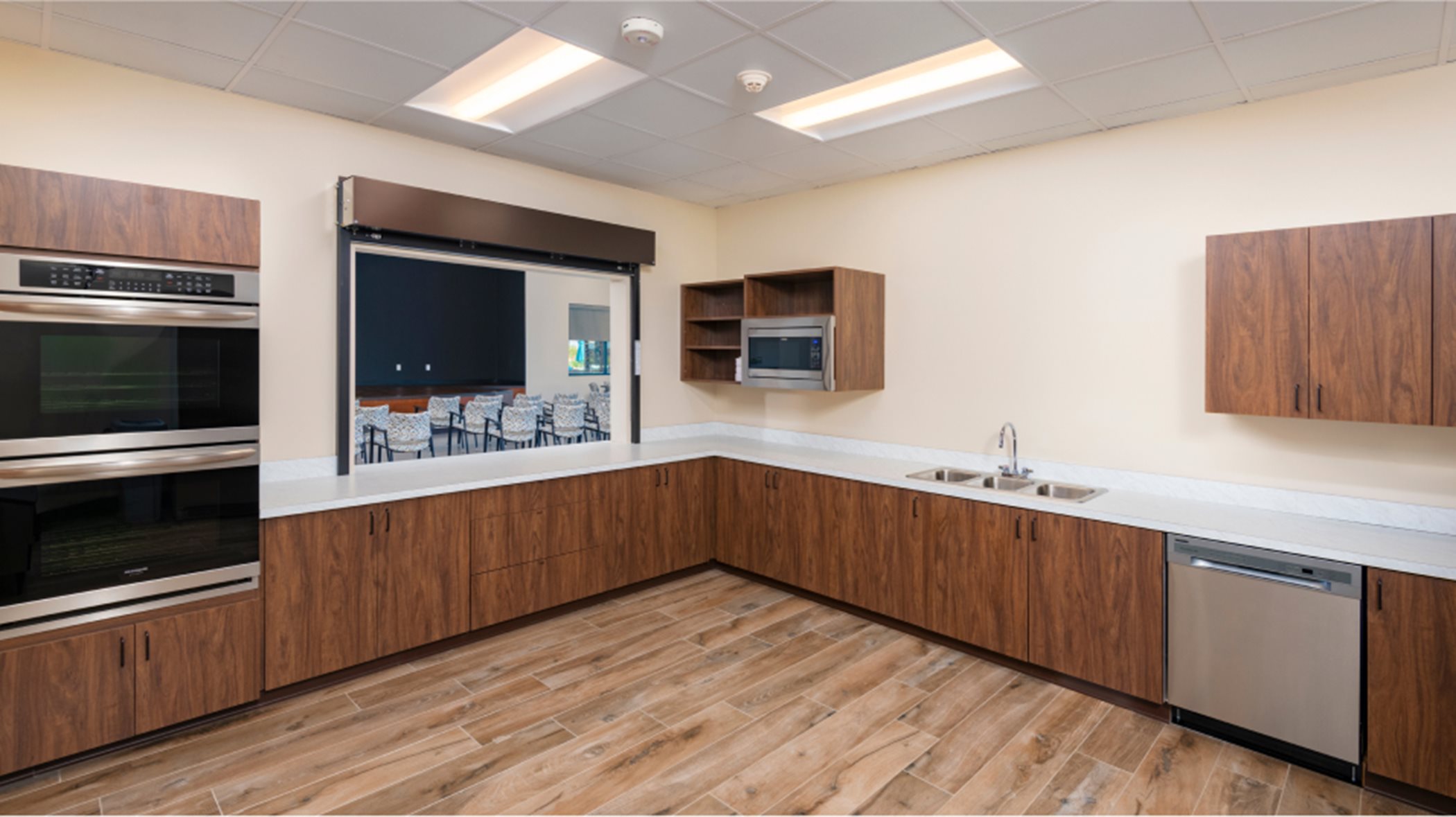 Shared kitchen in the clubhouse