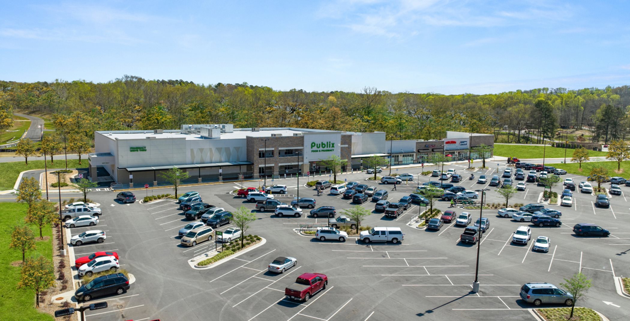 Gateway Crossing features large retail stores