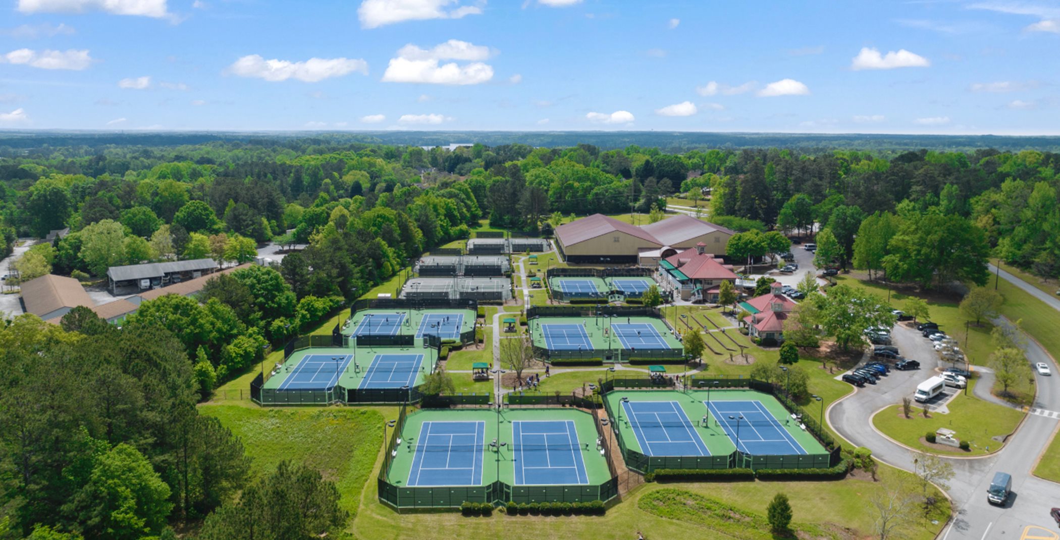 Peachtree City features tons of tennis and pickleball courts