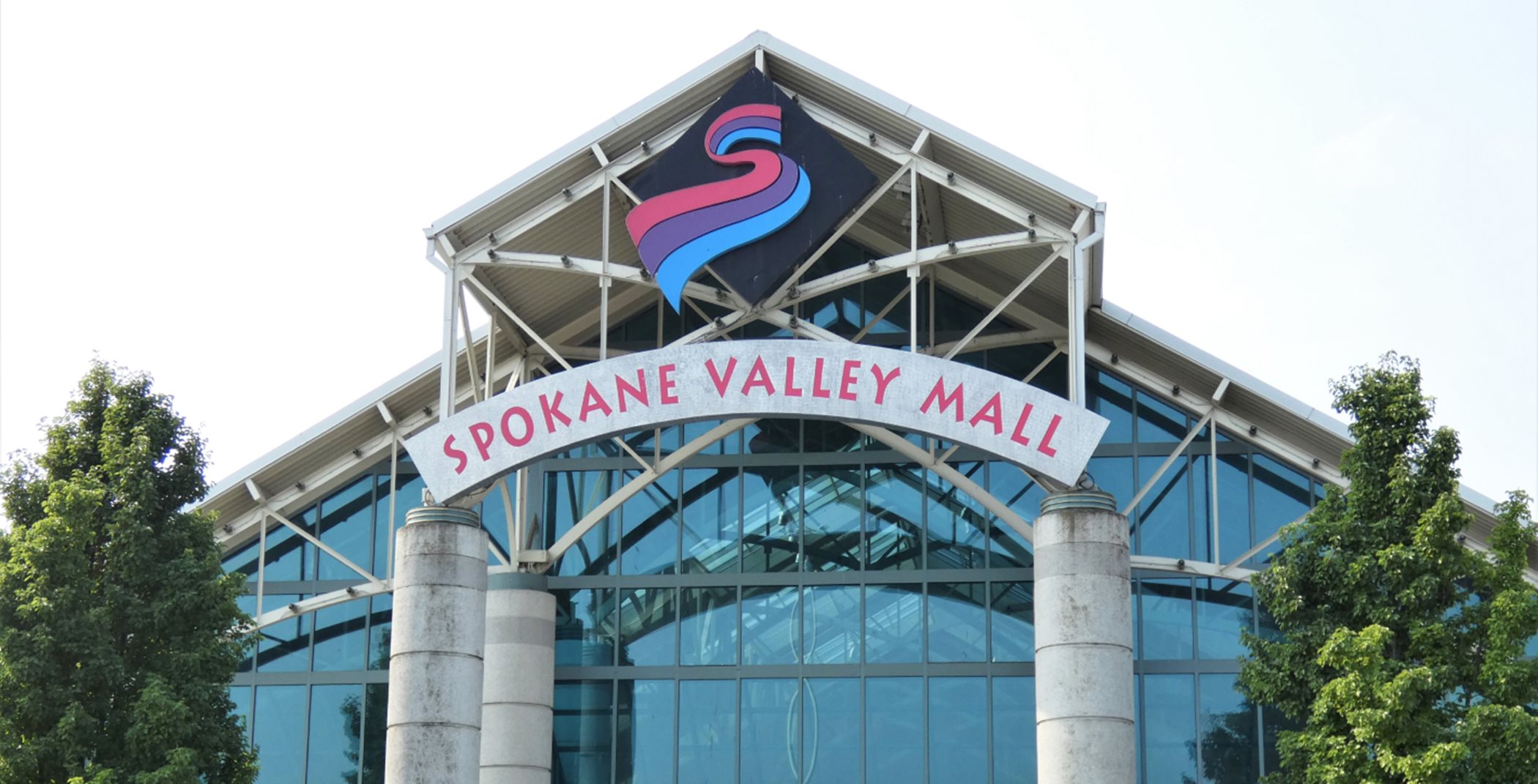 Spokane mall entrance sign