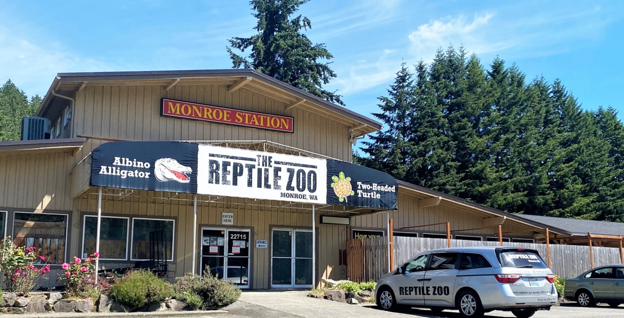 Front entrance to the reptile zoo