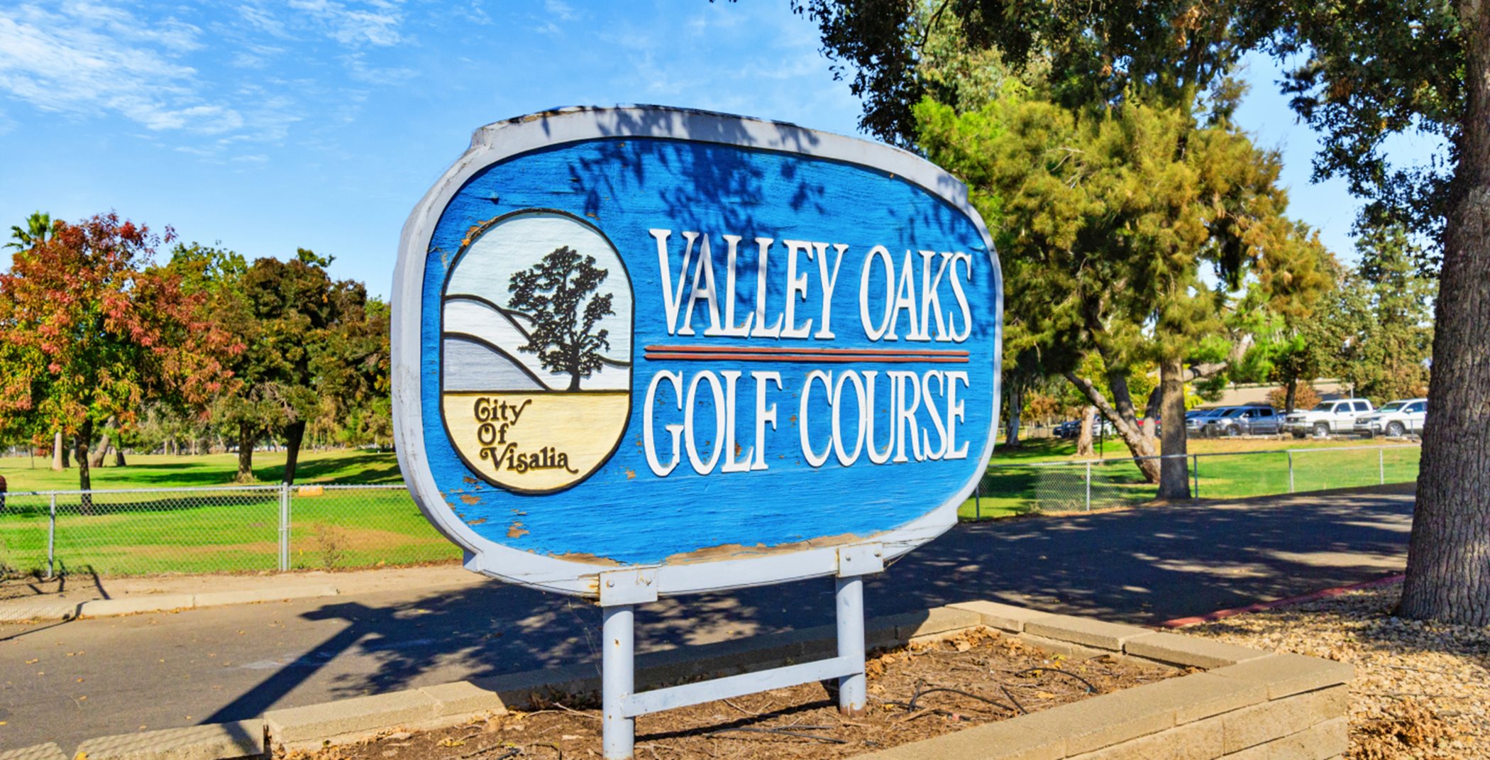 Valley Oaks Golf Course entrance sign