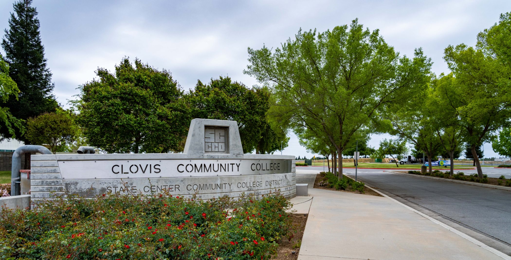 Clovis Community College monument sign exterior