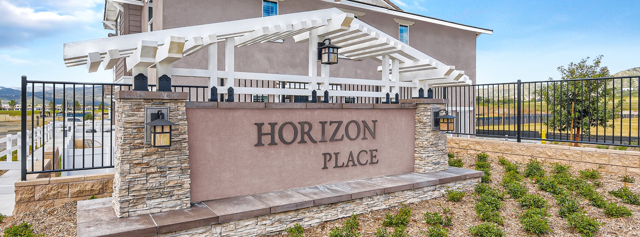 Entry sign for Horizon Place