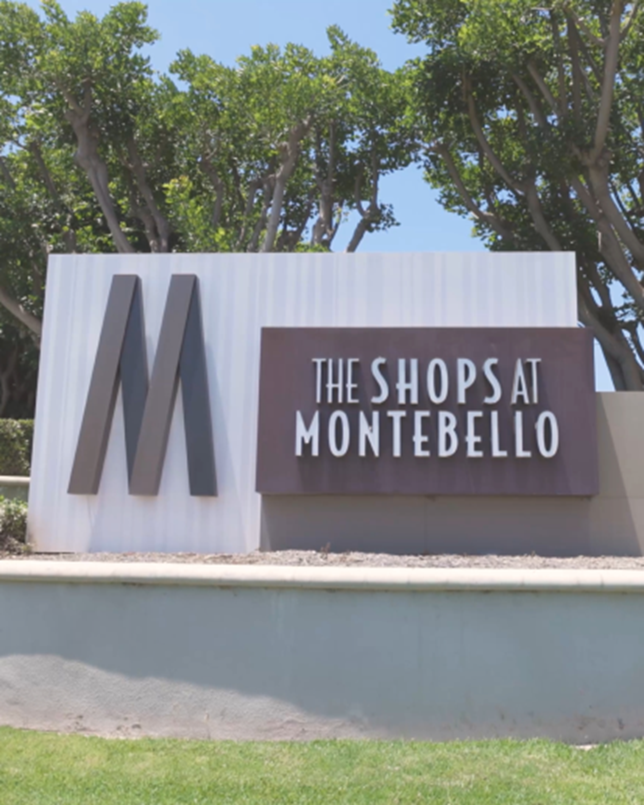 Shops at Montebello sign