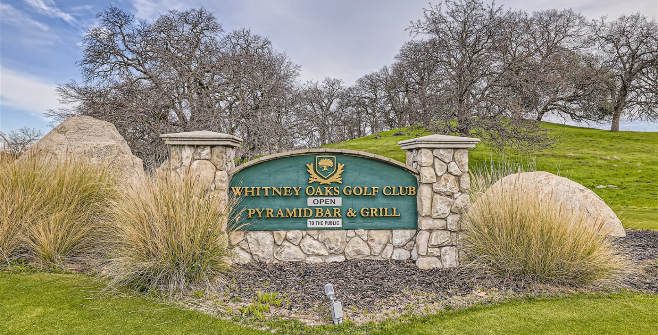 Whitney Oaks Golf Club sign