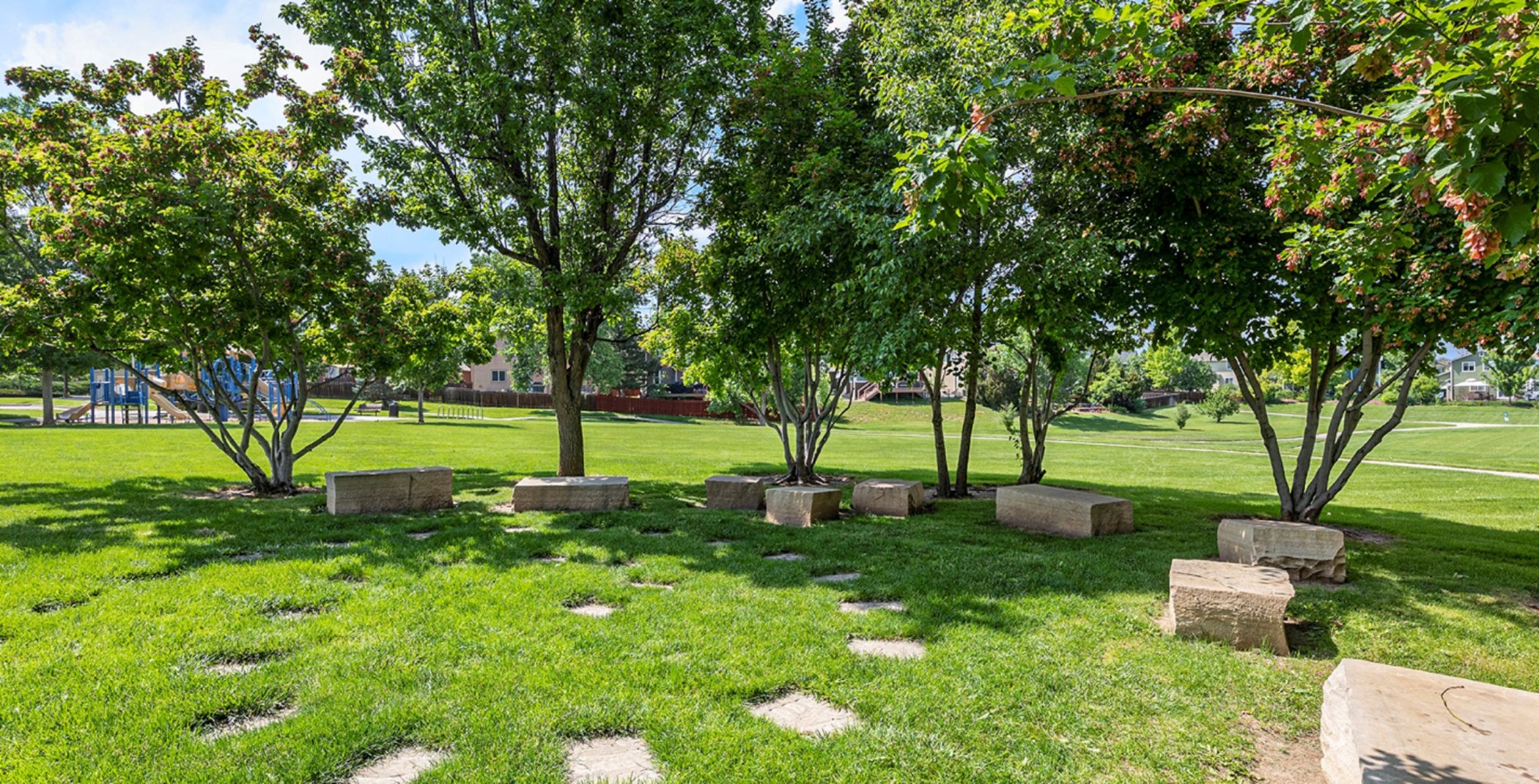 Ofelia Miramontes Park seating area in Lafayette