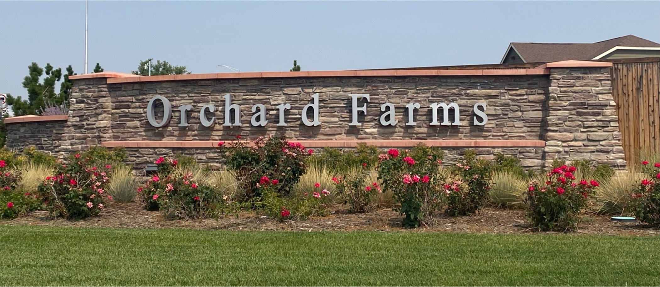 Orchard Farms Entrance