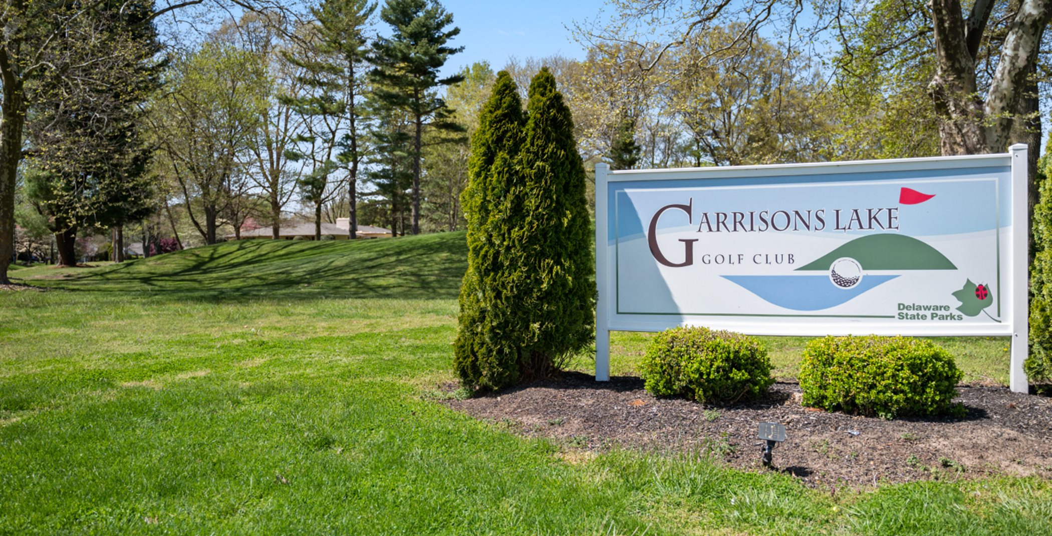 Garrisons Lake Golf Club sign
