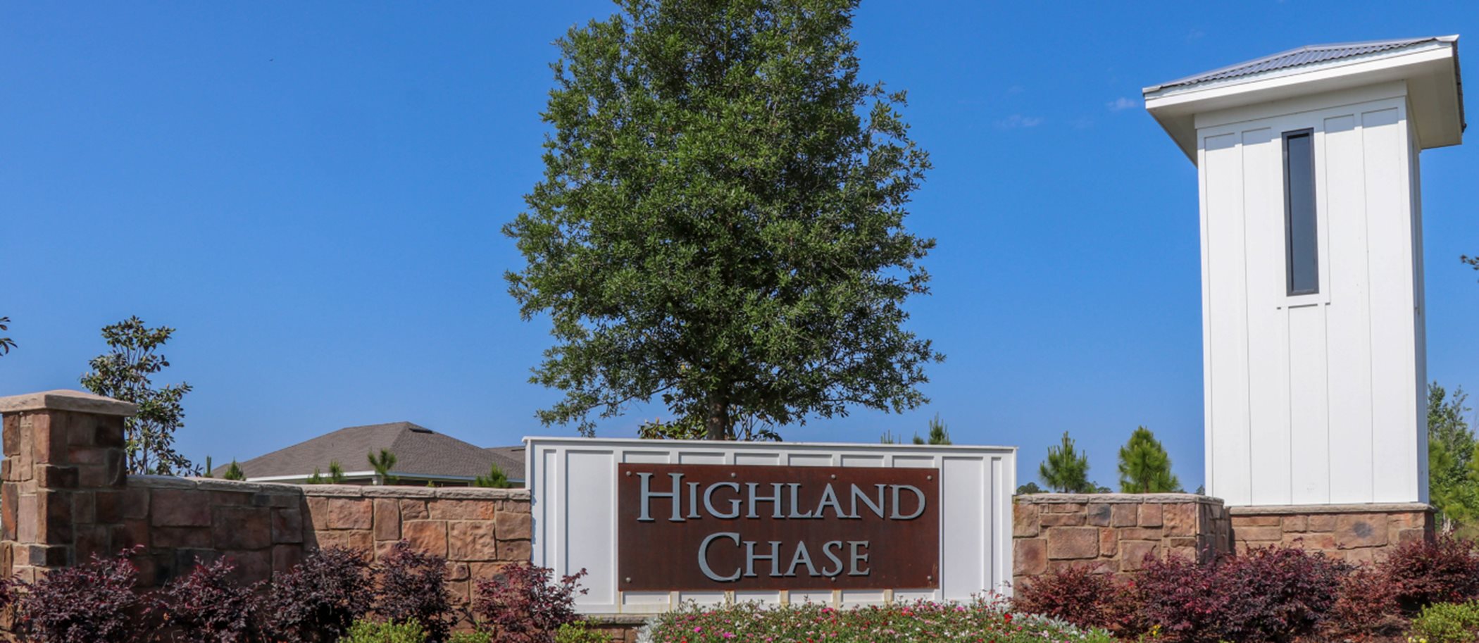 Highland Chase Entrance