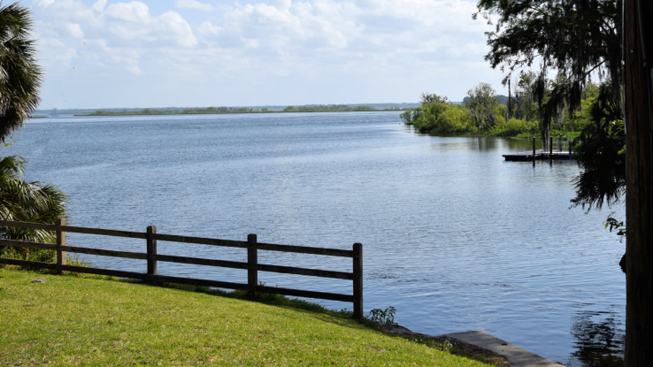 Viewpoint of Ocala waters