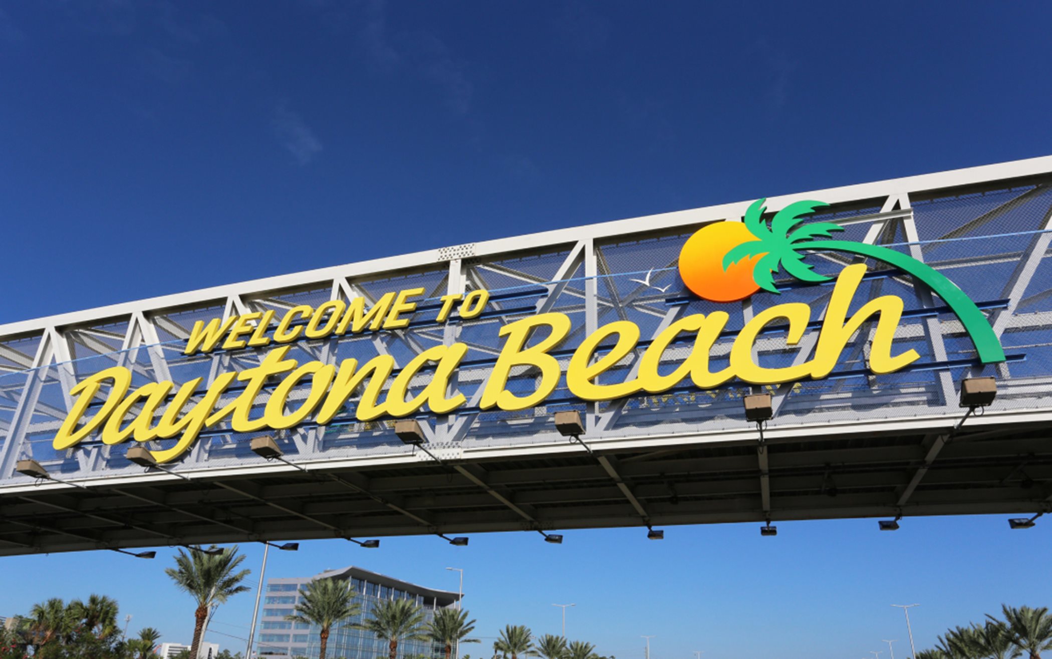 Daytona Beach Welcome sign