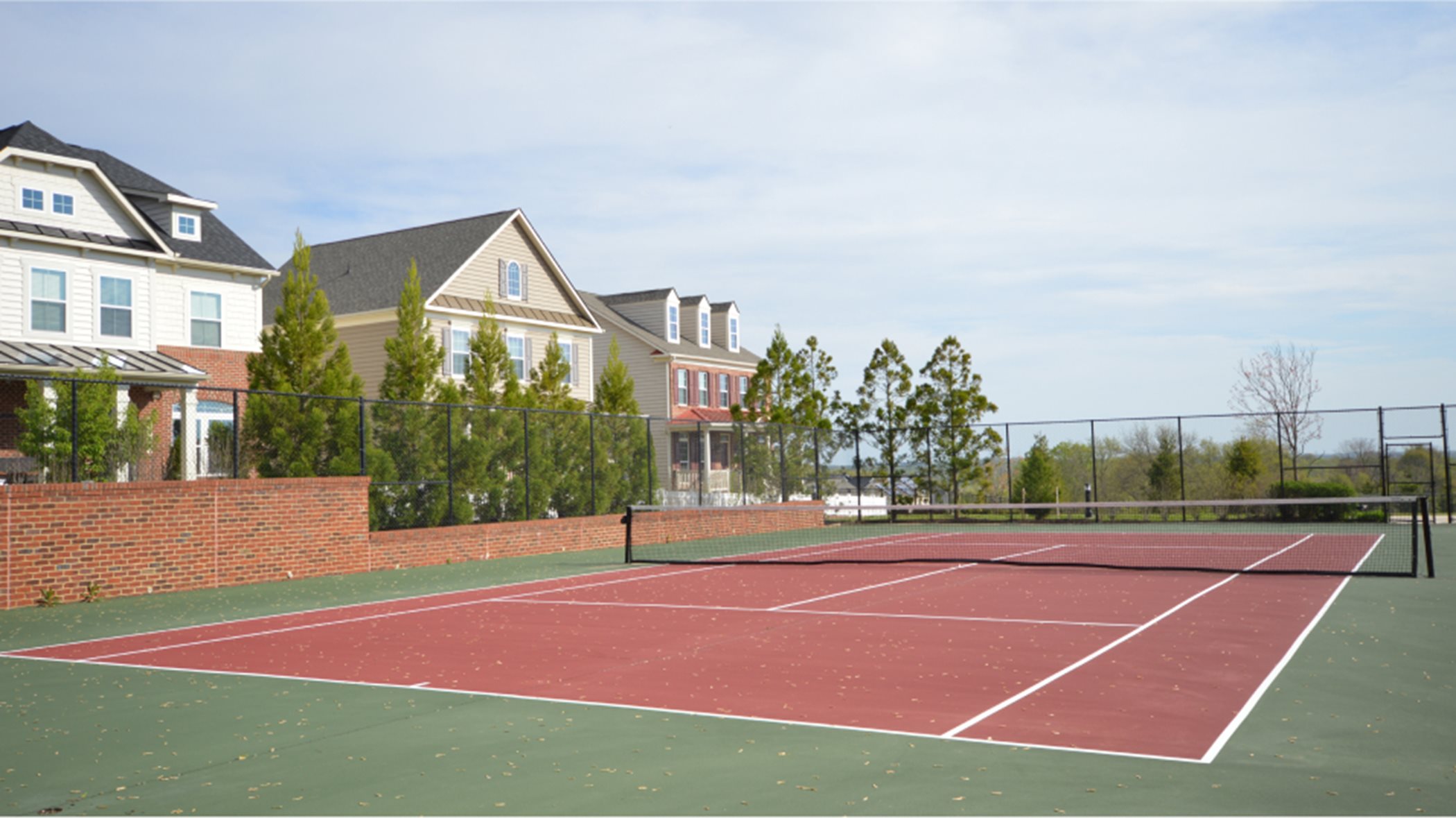 Brunswick Crossing Tennis Court