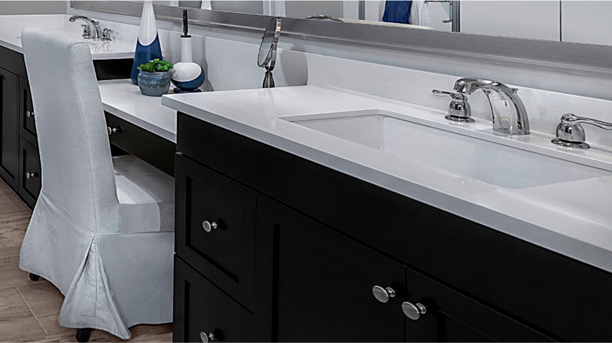 Parklane Everly Residence Two sinks