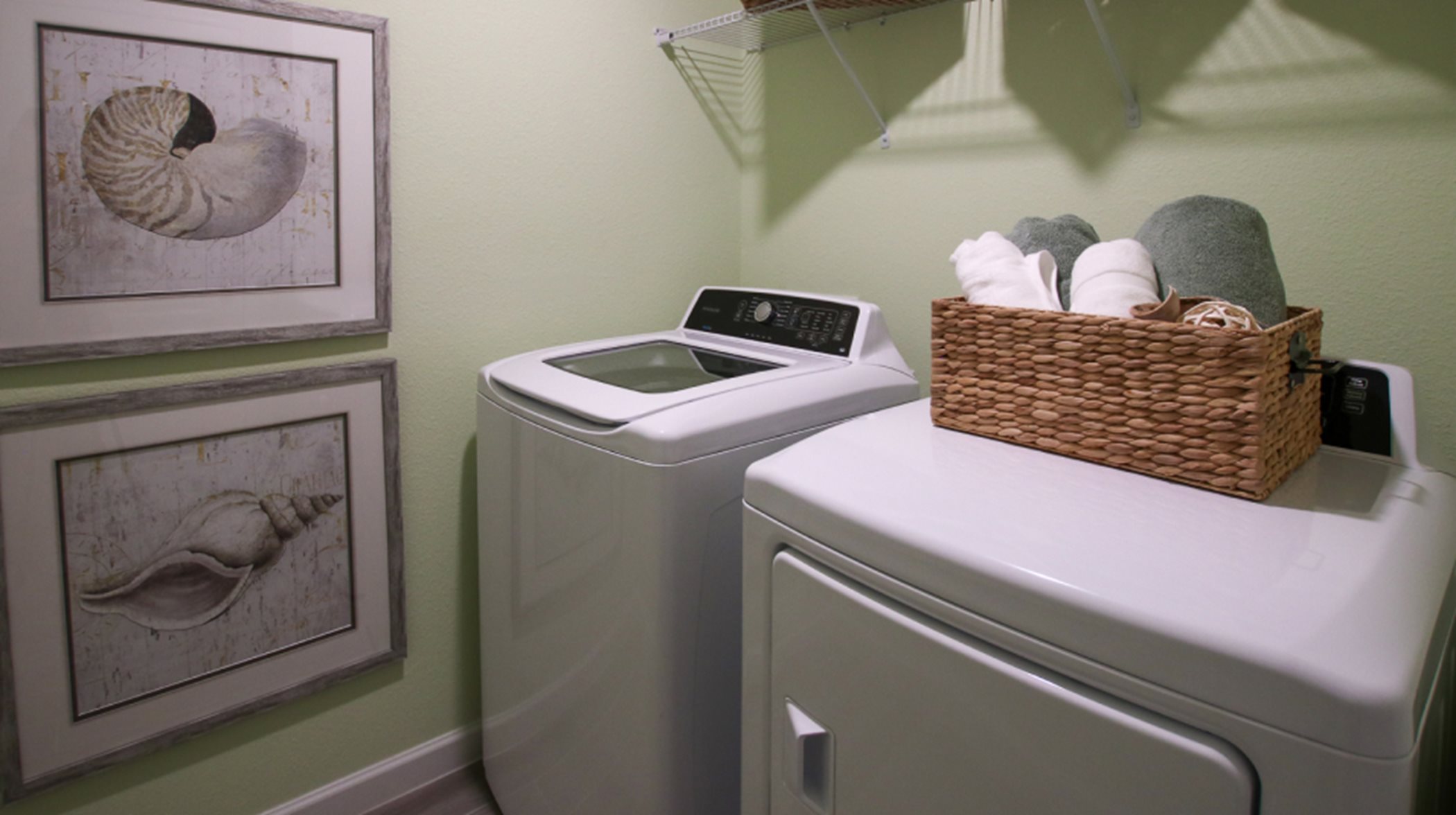 Highland Chase Washer and Dryer
