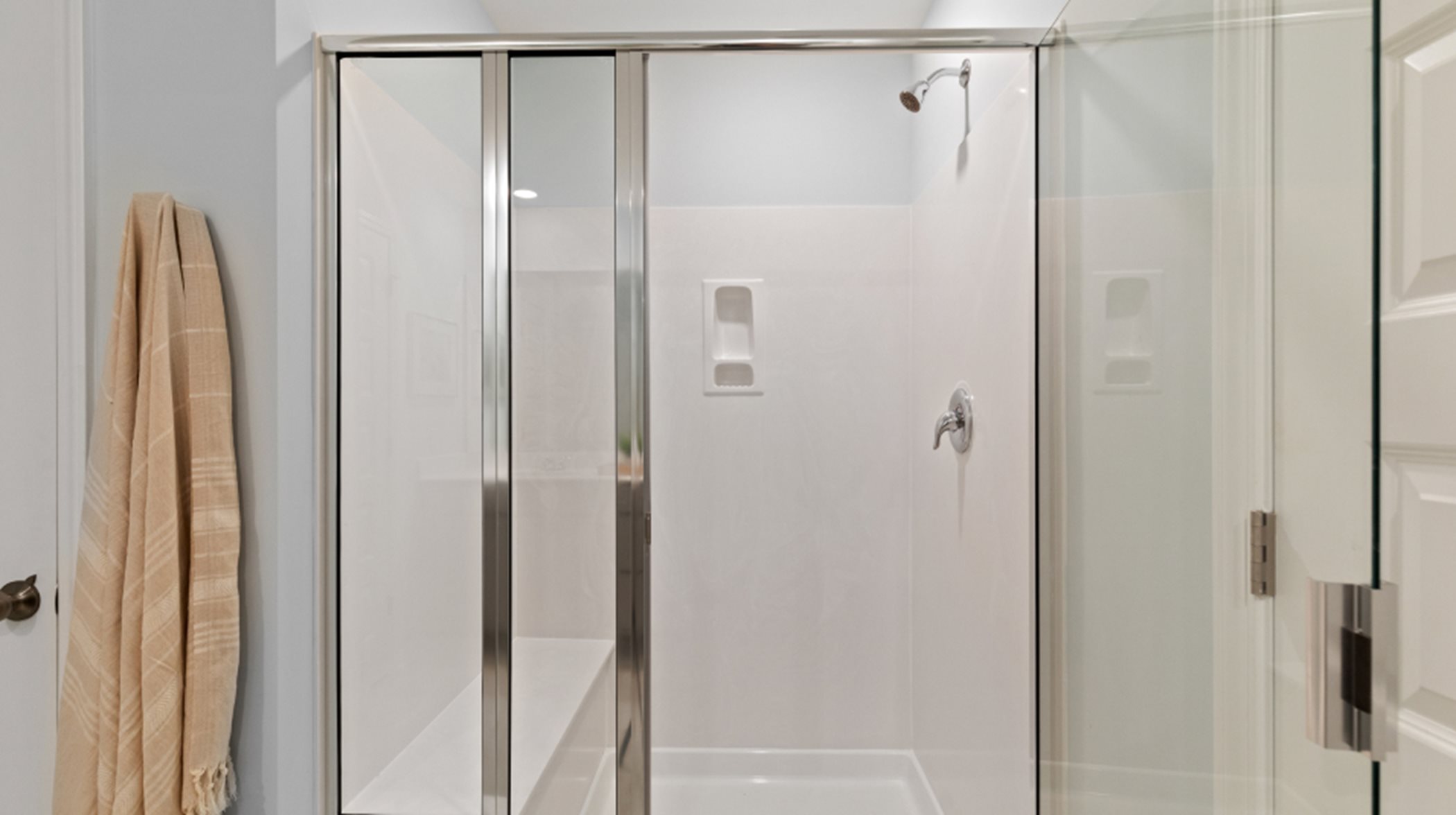 Owner's suite walk-in shower