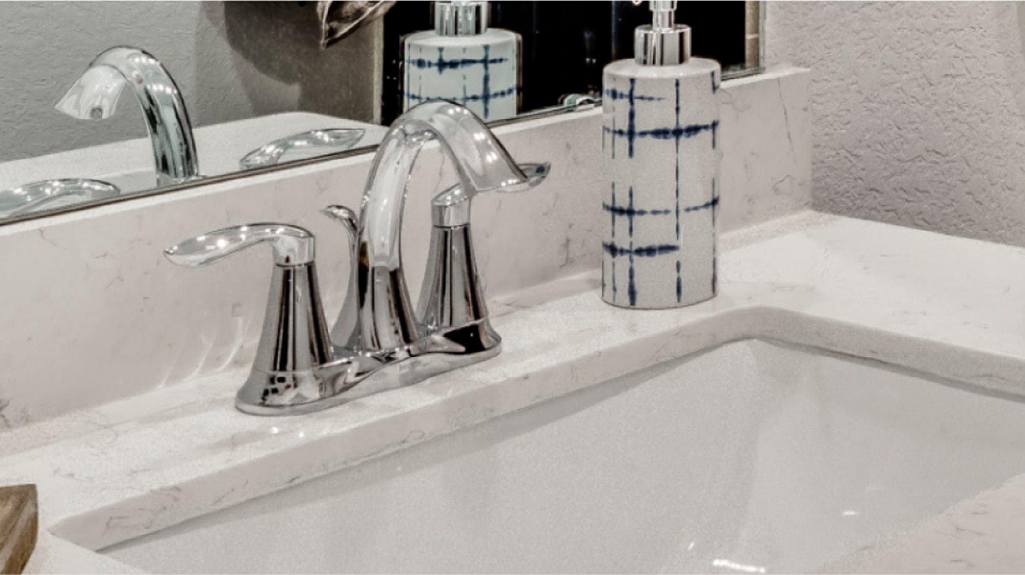 Avante Collection at Woodtrace Aventine Faucets