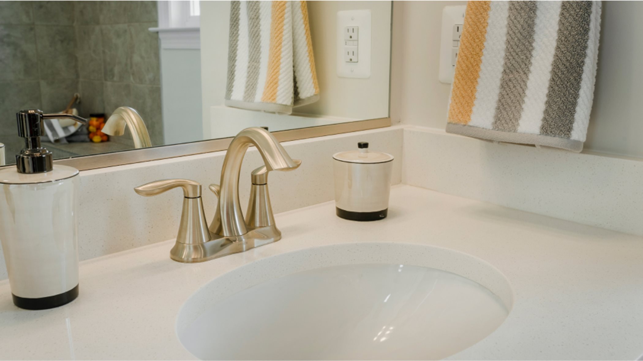 Chesapeake Owners Suite Bathroom Sink and Faucet